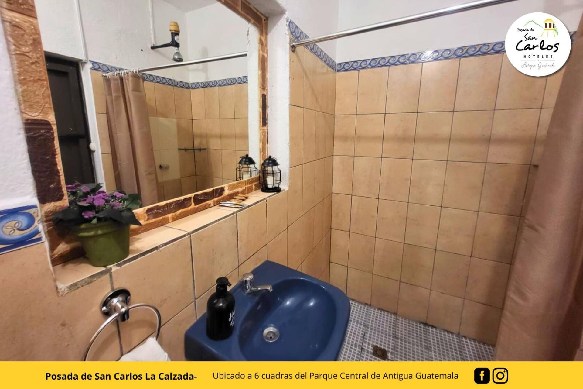 Posada De San Carlos La Calzada 안티구아 과테말라 외부 사진